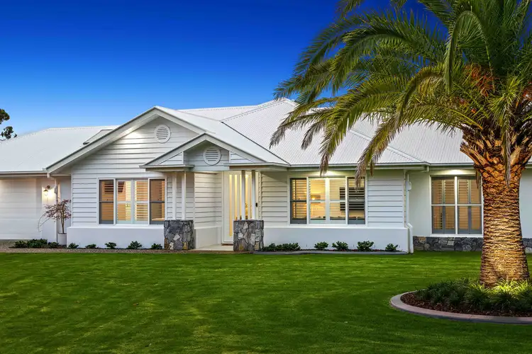 6 Postle Street, Darling Heights QLD 4350