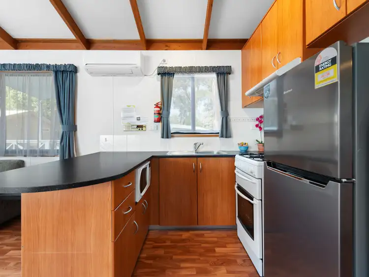 Fifth view of Homely unit listing, 19/1 Mairburn Road, Metung VIC 3904