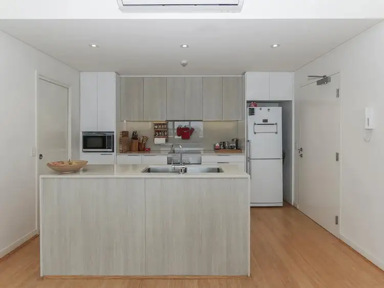 Fourth view of Homely apartment listing, 18/1 Freshwater Parade, Claremont WA 6010