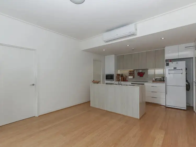Fifth view of Homely apartment listing, 18/1 Freshwater Parade, Claremont WA 6010