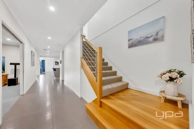 Fifth view of Homely house listing, 8 Duchess Court, Point Cook VIC 3030