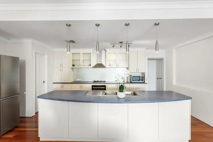 Sixth view of Homely house listing, 5 Travers Way, Aveley WA 6069