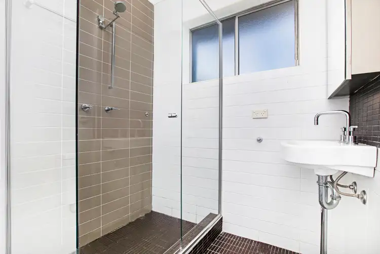 Fifth view of Homely unit listing, 15/5-7 Rocklands Road, Wollstonecraft NSW 2065