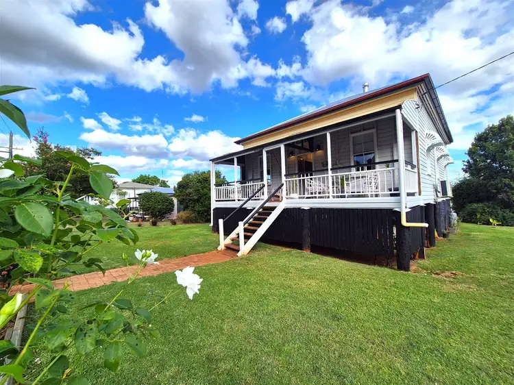22 John Street, Yarraman QLD 4614
