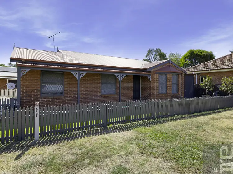30 Murdoch Road