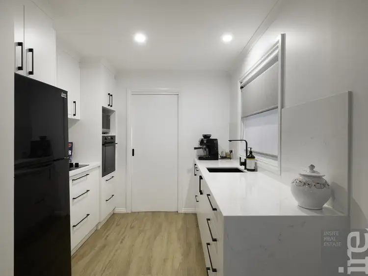 Second view of Homely unit listing, 30 Murdoch Road, Wangaratta VIC 3677