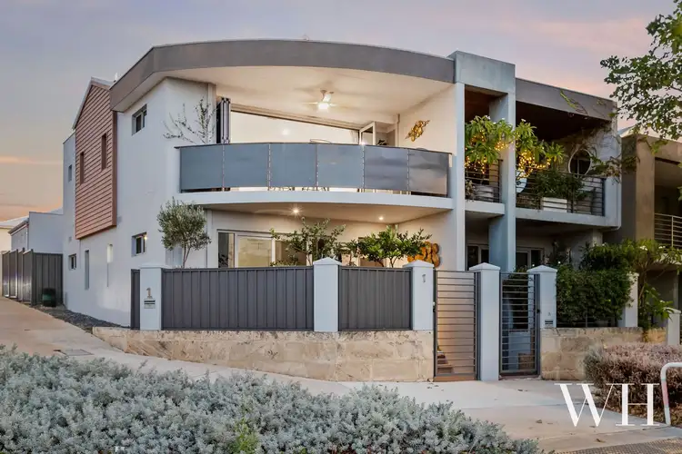 1 Perlinte View, North Coogee WA 6163