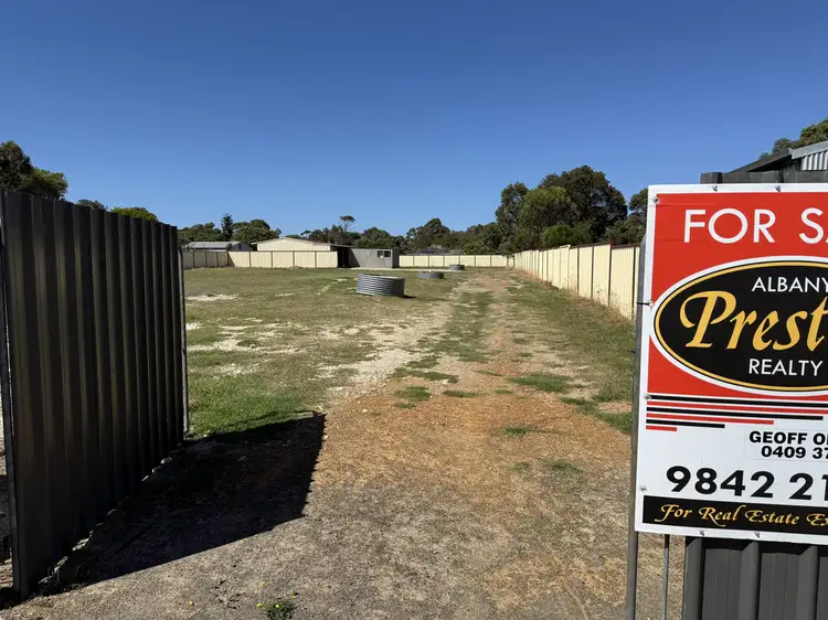 239A South Coast Highway, Gledhow WA 6330