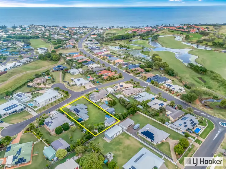 Second view of Homely house listing, 3 Davin Place, Coral Cove QLD 4670