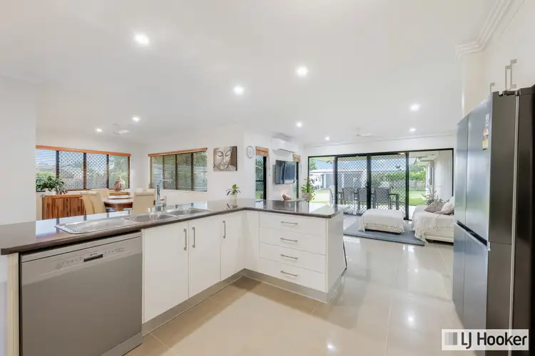 Seventh view of Homely house listing, 3 Davin Place, Coral Cove QLD 4670