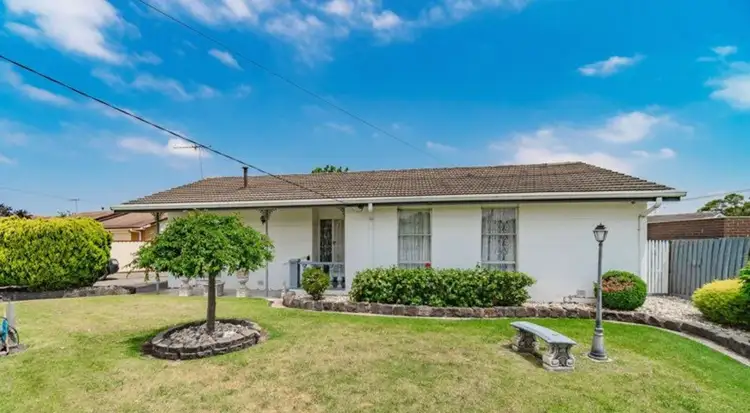 43 Longford Crescent
