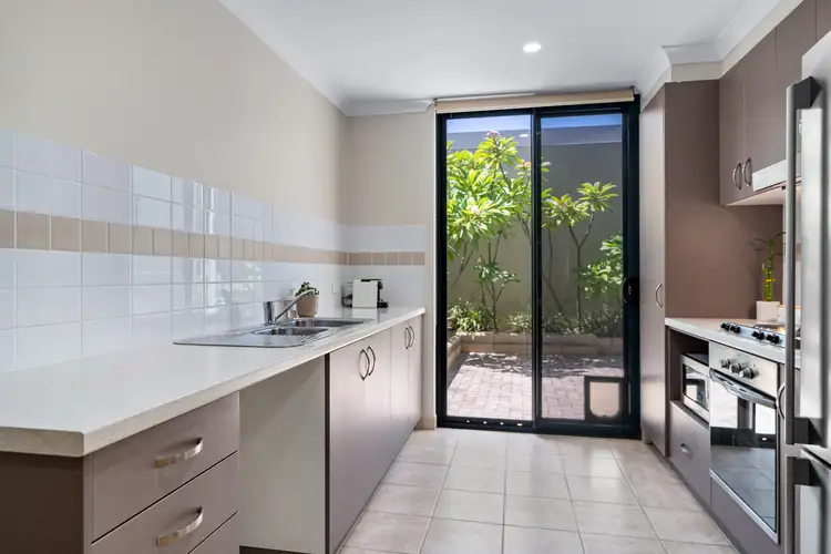 Fifth view of Homely unit listing, 60/12 Citadel Way, Currambine WA 6028