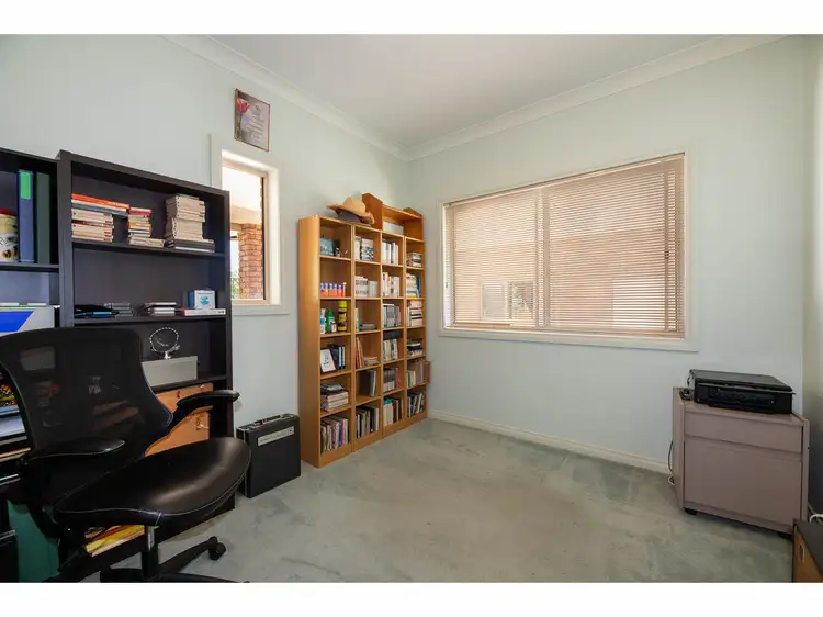 Sixth view of Homely house listing, 20 Keatinge Court, Lavington NSW 2641