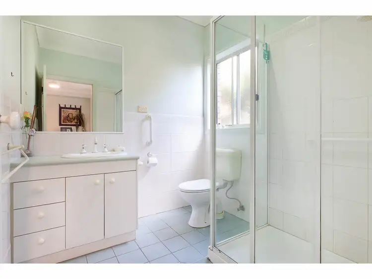 Seventh view of Homely house listing, 20 Keatinge Court, Lavington NSW 2641