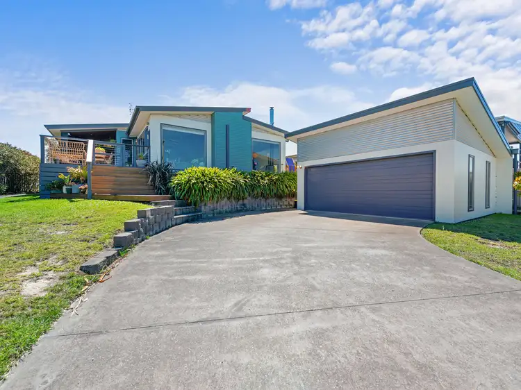 11 Bream Road, Lake Tyers Beach VIC 3909