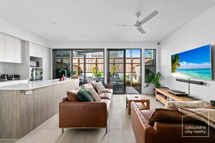 11/2 College Court, Little Mountain QLD 4551