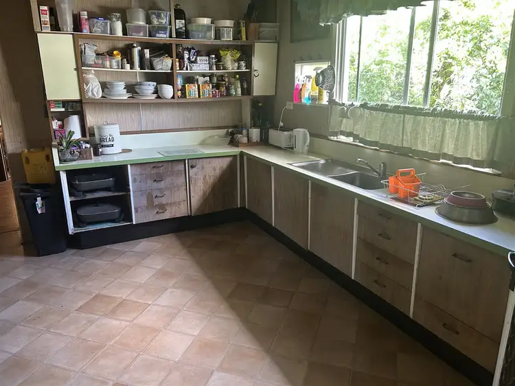 Fifth view of Homely house listing, 5 Loudoun Road, Dalby QLD 4405