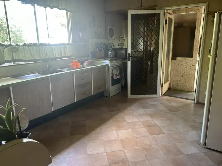 Sixth view of Homely house listing, 5 Loudoun Road, Dalby QLD 4405