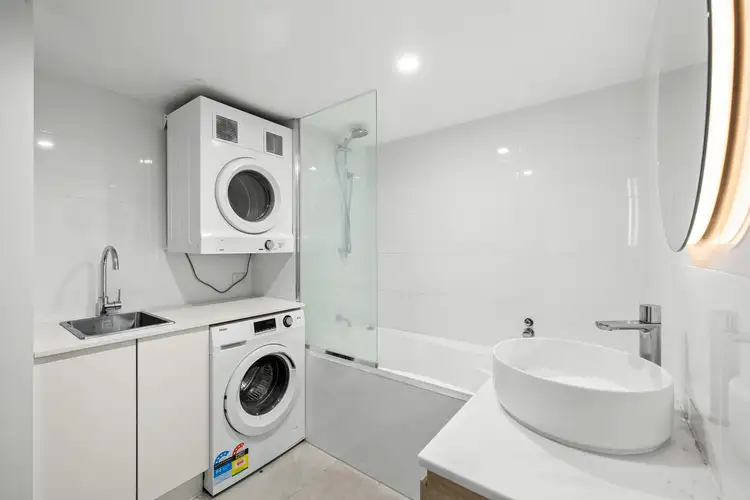 Fifth view of Homely unit listing, 3/2032 Gold Coast Highway, Miami QLD 4220