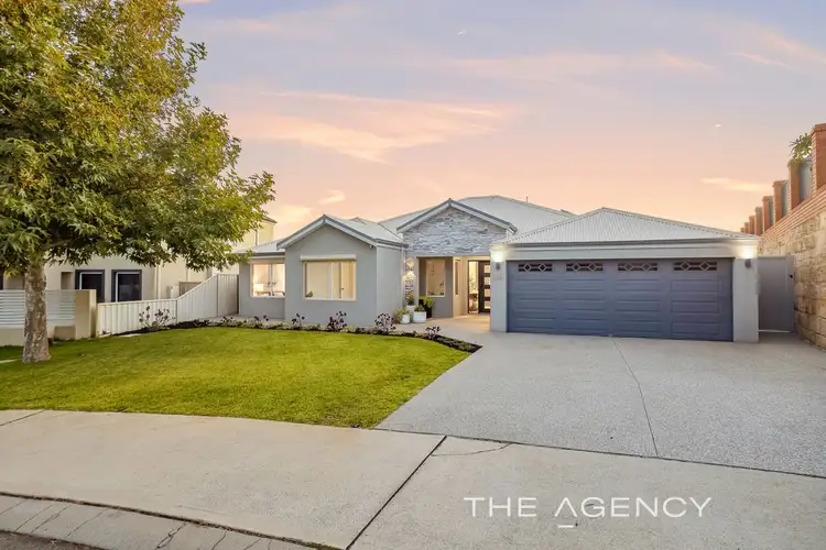Second view of Homely house listing, 38 Fineview Crescent, Carramar WA 6031