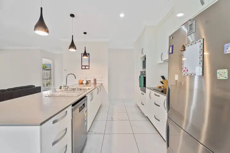 Sixth view of Homely house listing, 7 Bronte Place, Urraween QLD 4655