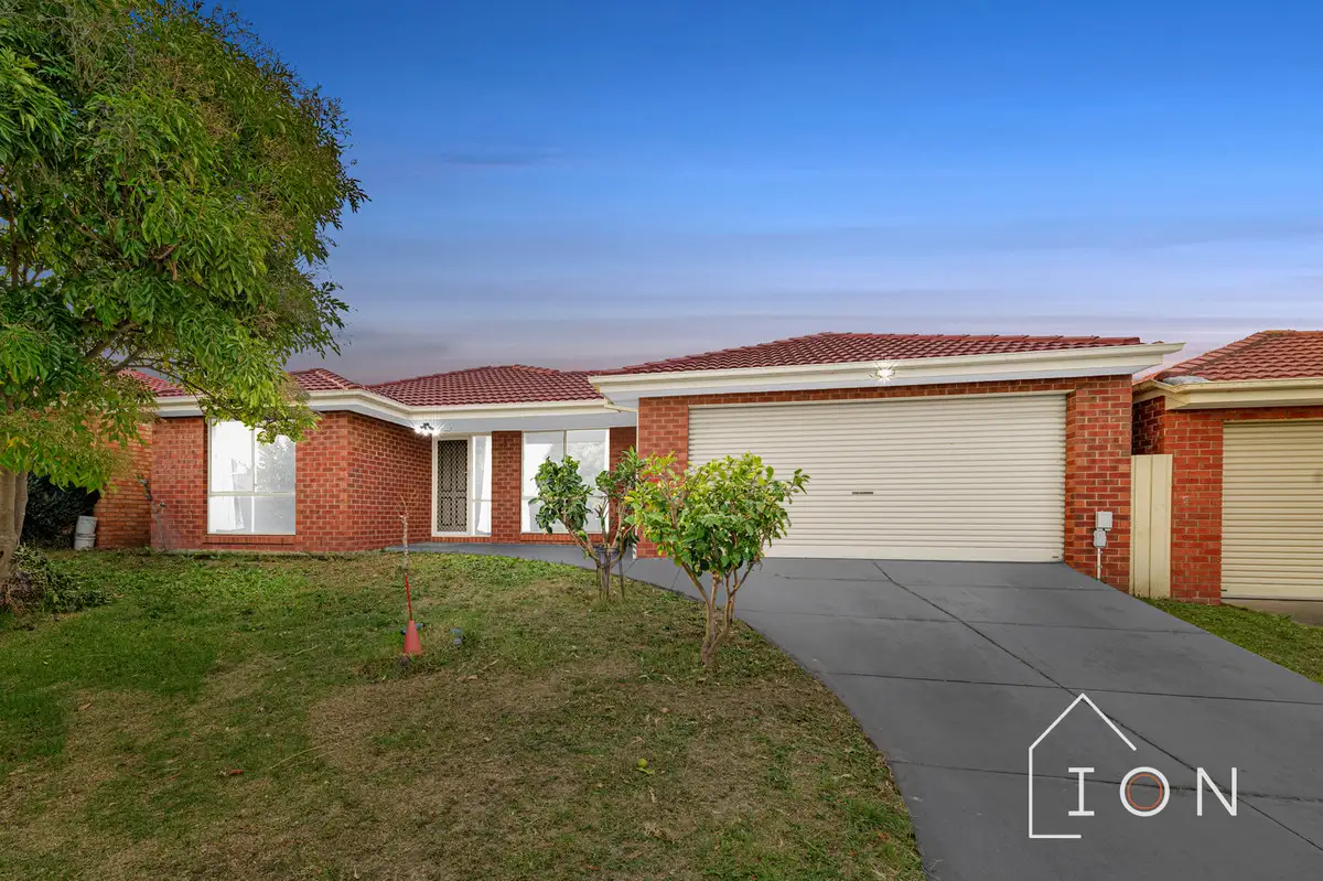 Main view of Homely house listing, 5 Waltham Mews, Cranbourne East VIC 3977