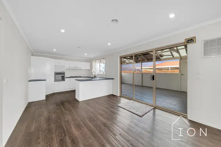 Second view of Homely house listing, 5 Waltham Mews, Cranbourne East VIC 3977
