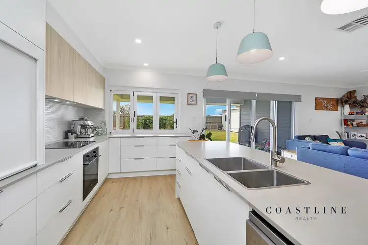 Sixth view of Homely house listing, 7 Drift Street, Bargara QLD 4670