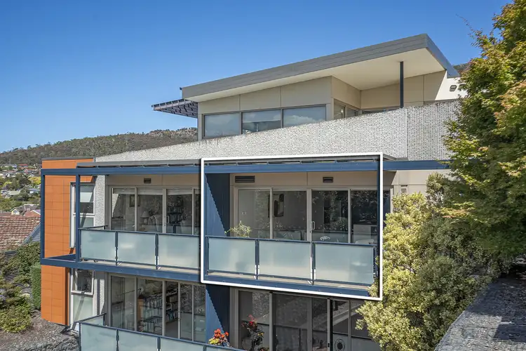 25/15 St Canice Avenue, Sandy Bay TAS 7005