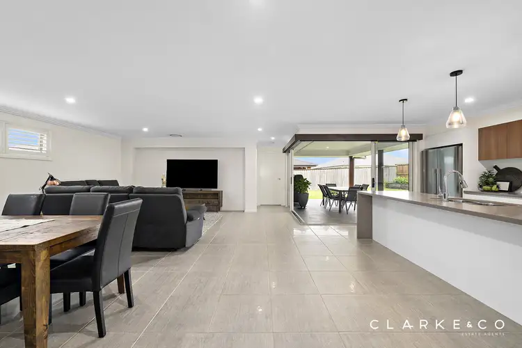 Fourth view of Homely house listing, 33 Harvest Boulevard, Chisholm NSW 2322