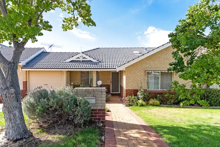 2/20 Blackwattle Parade, Padbury WA 6025