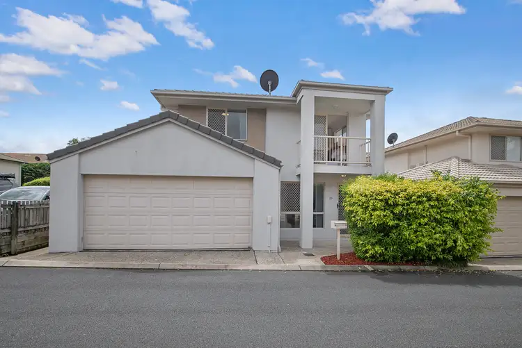 Second view of Homely townhouse listing, 19/11 Hilltop Court, Carina QLD 4152