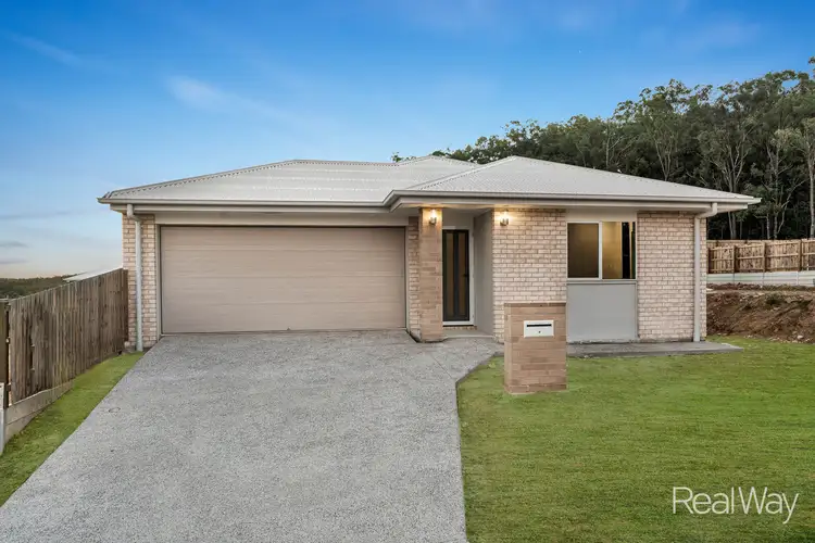 15 Hamersley Court, Spring Mountain QLD 4300