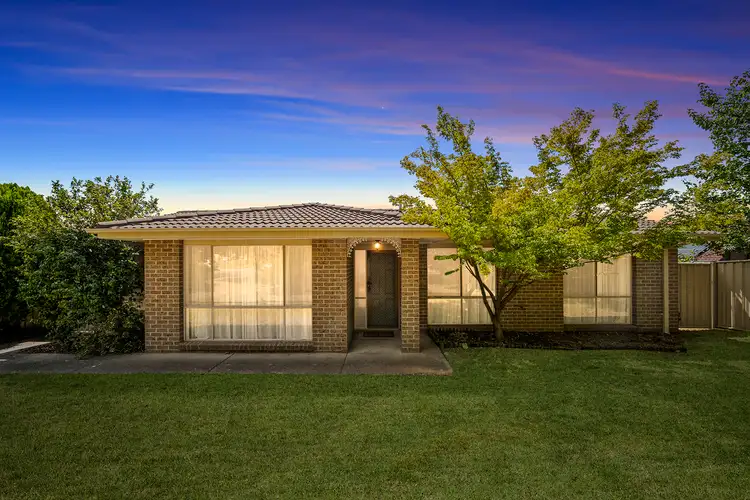 10 Candelo Place, Isabella Plains ACT 2905