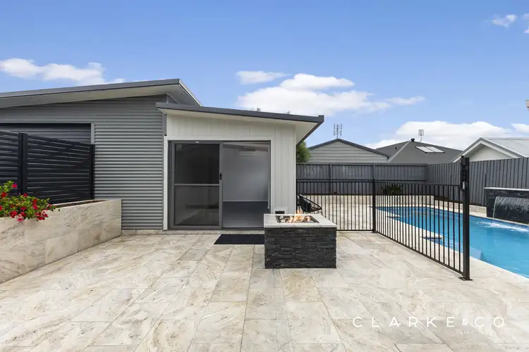 Second view of Homely house listing, 39 Seasons Circuit, Chisholm NSW 2322