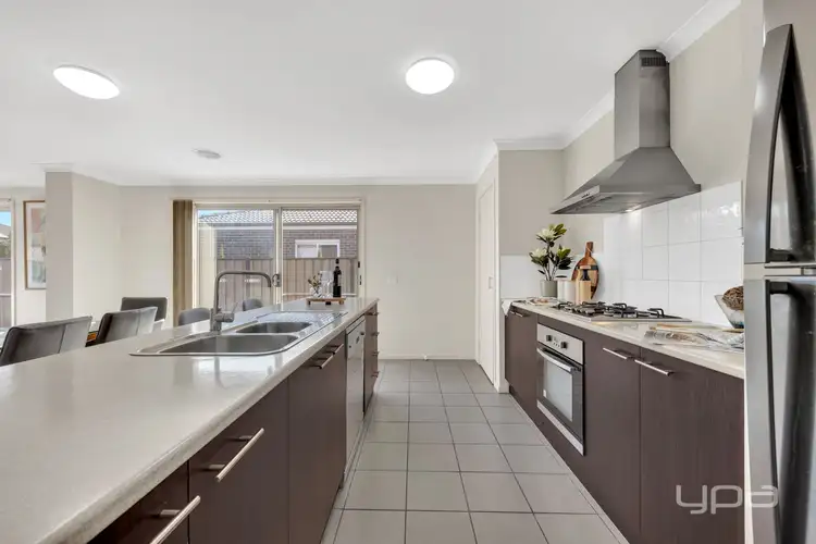 Sixth view of Homely house listing, 5 Walton Loop, Point Cook VIC 3030