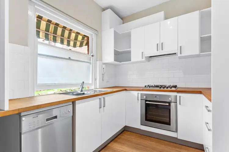 Fifth view of Homely apartment listing, 1/3 Middlemiss Street, Lavender Bay NSW 2060