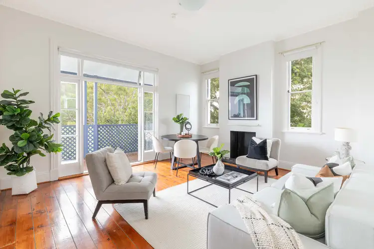 Main view of Homely apartment listing, 3/94 Surrey Street, Darlinghurst NSW 2010