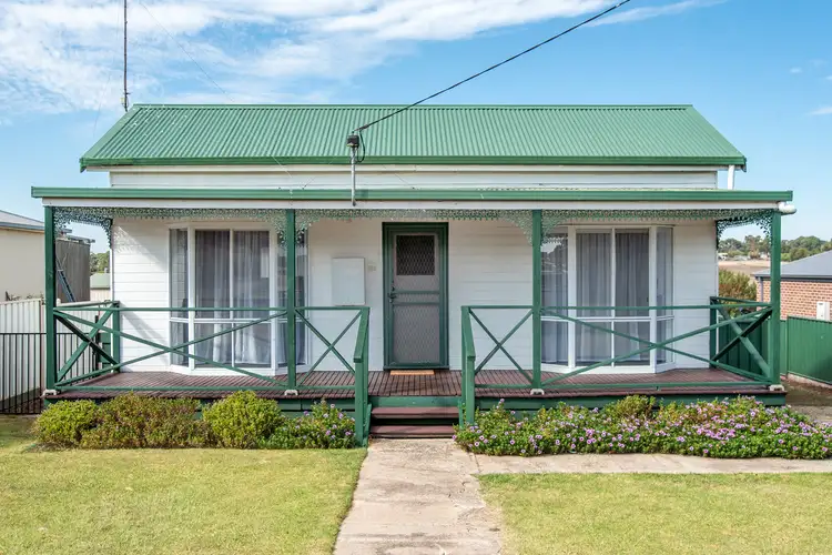 Main view of Homely house listing, 18 Charles Street, Hamilton VIC 3300