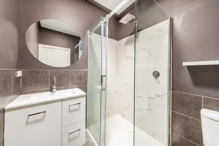 Fifth view of Homely house listing, 18 Charles Street, Hamilton VIC 3300