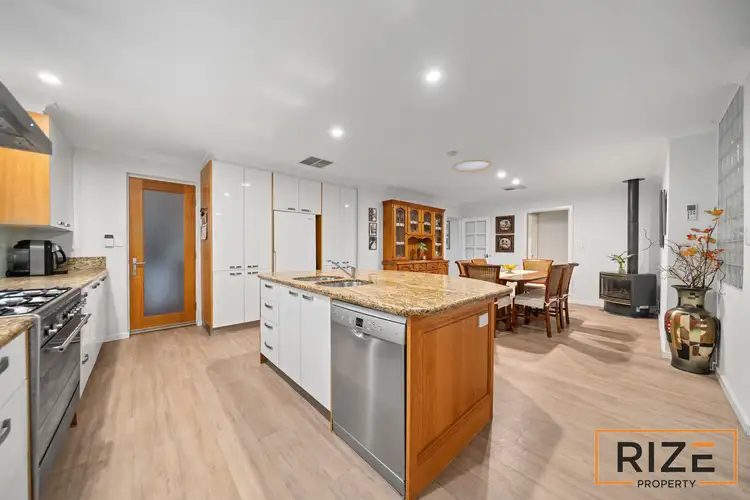 Sixth view of Homely house listing, 20 Mallina Circuit, Carramar WA 6031