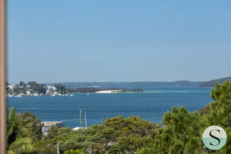 27 Pearce Avenue, Belmont NSW 2280