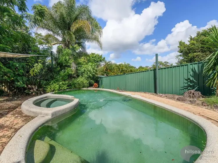 6 Balranald Court, Helensvale QLD 4212