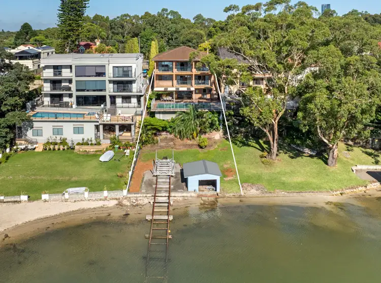 58 Pellisier Road