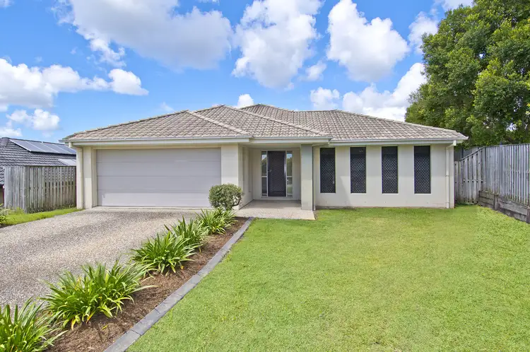 16 Lawley Crescent, Pacific Pines QLD 4211