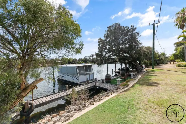 6 Allambi Way, South Yunderup WA 6208