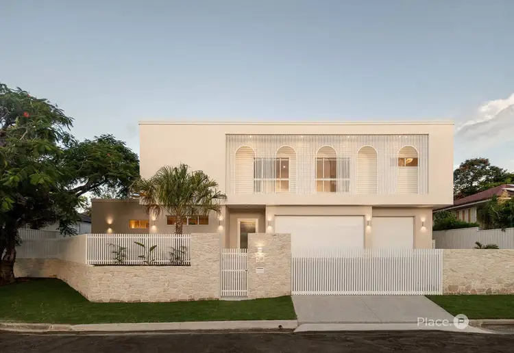 10 Janette Street, Camp Hill QLD 4152