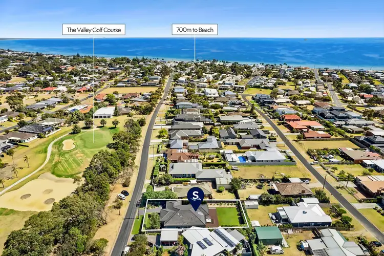 33 Pickings Road, Safety Beach VIC 3936