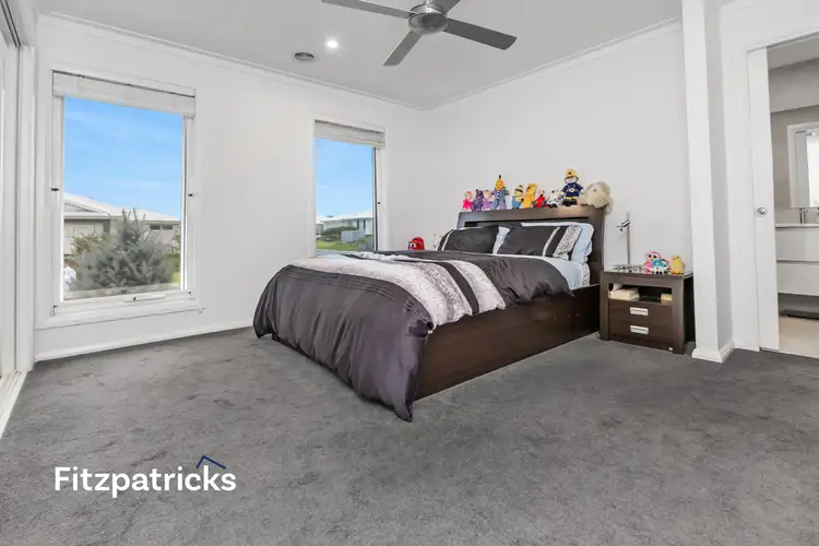Sixth view of Homely unit listing, 2/4 Barralong Way, Gobbagombalin NSW 2650