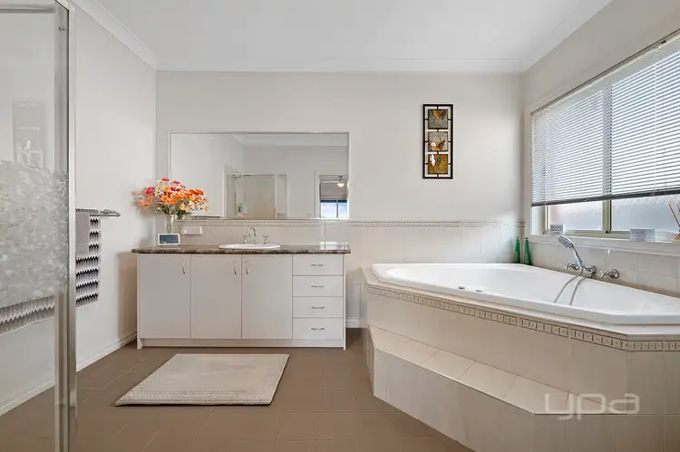Sixth view of Homely house listing, 5 Wetherby Place, Melton West VIC 3337